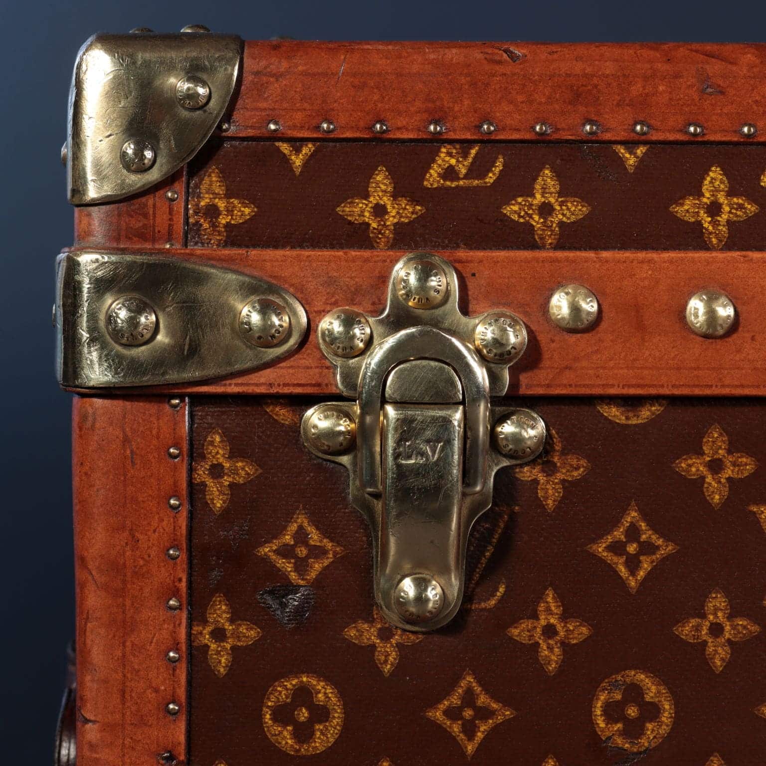 Valigia in tela con monogramma di Louis Vuitton, anni '60 in
