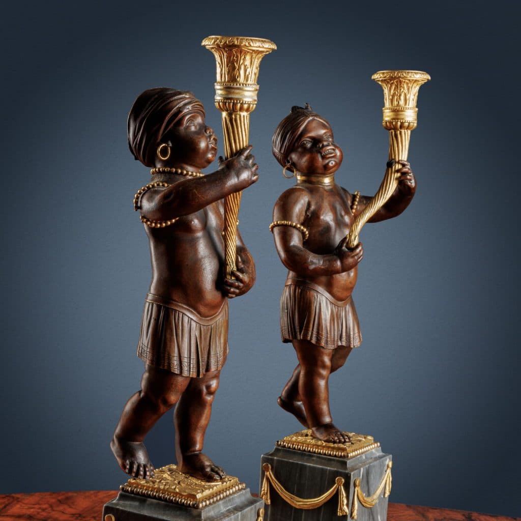 Coppia di Candelieri, In bronzo e marmo -