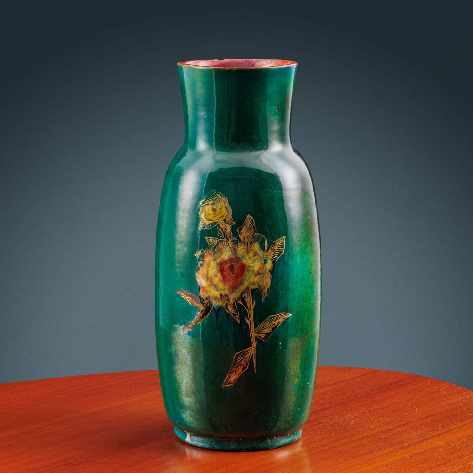 Vaso verde con rosa d’oro. Pietro Melandri 1939