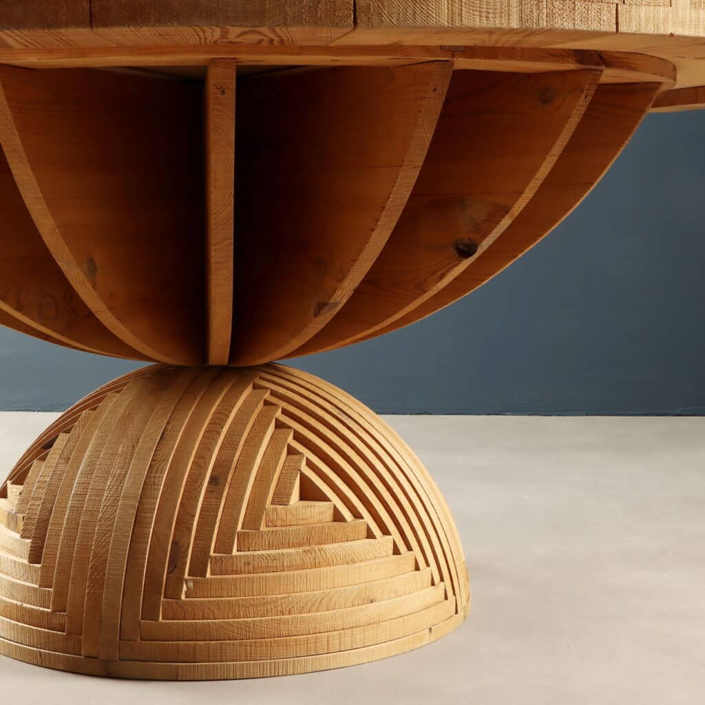 Particolare costruttivo Tavolo La Rosa dei Venti Mario Ceroli