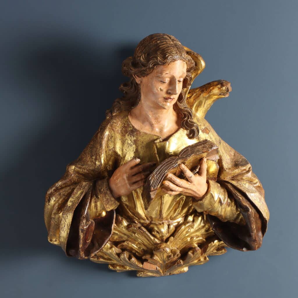 San Giovanni evangelista Legno di tiglio intagliato dipinto e dorato