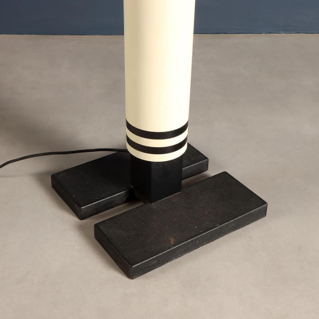 Dettaglio base lampada Shogun
