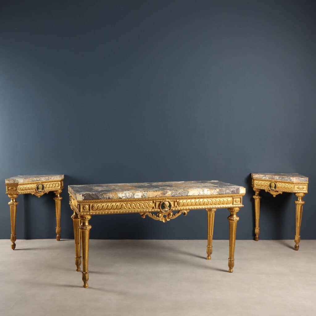 Antiquariato mobili toscani di epoca neoclassica Arredi antiquariato Firenze fine Settecento